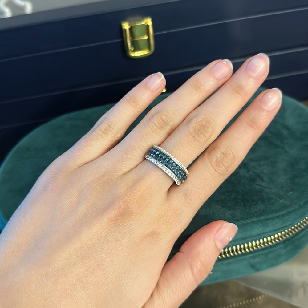 925 ring size 6.75 with blue and white stones